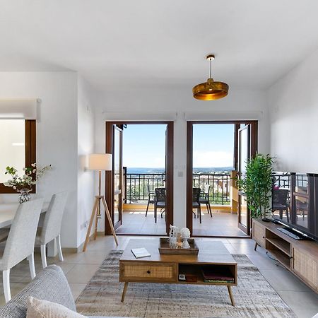 1 Bedroom Apartment Pyrgos With Beautiful Sea And Sunset Views, Aphrodite Hills Resort Kouklia Buitenkant foto