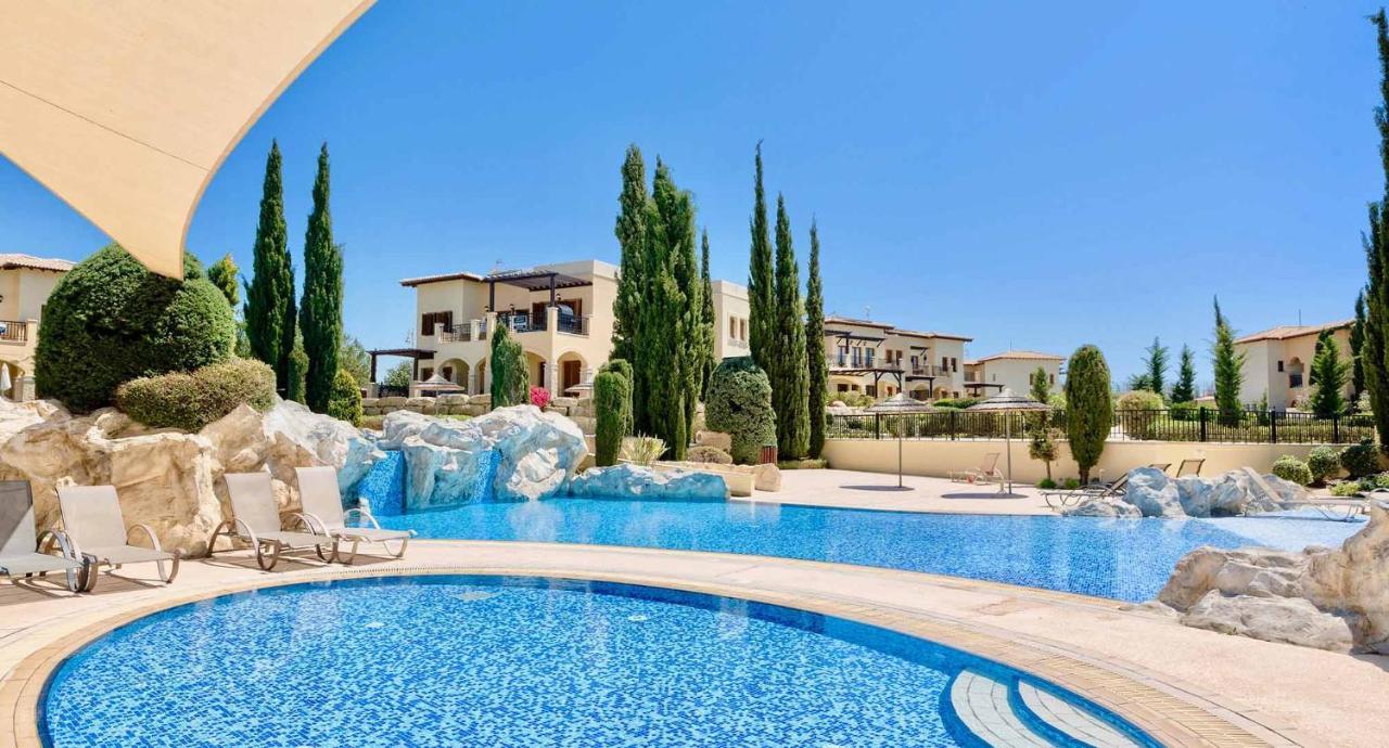 1 Bedroom Apartment Pyrgos With Beautiful Sea And Sunset Views, Aphrodite Hills Resort Kouklia Buitenkant foto